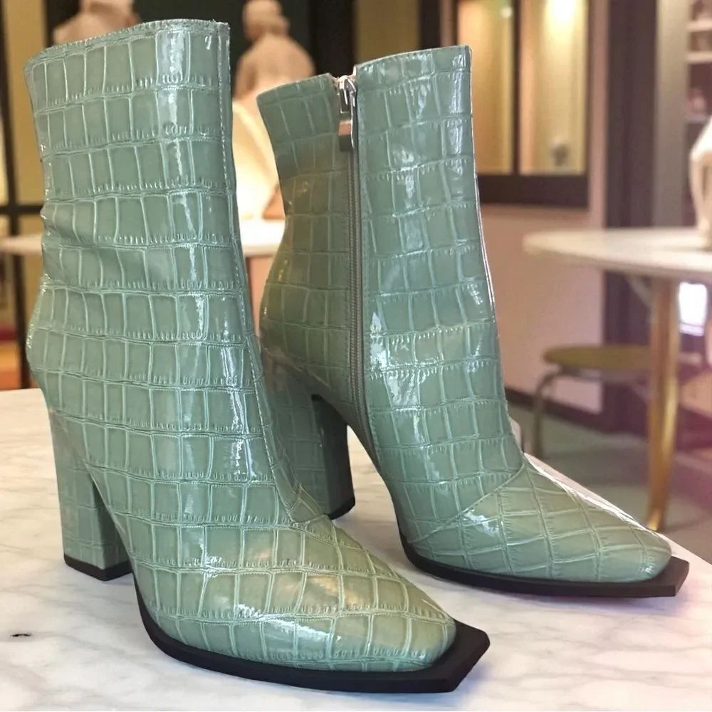 Vivianly Lake Blue Crocodile Print Ankle Booties l Side Zip l Variety sizes NIB